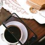 Natural blue tones for screen break sessions